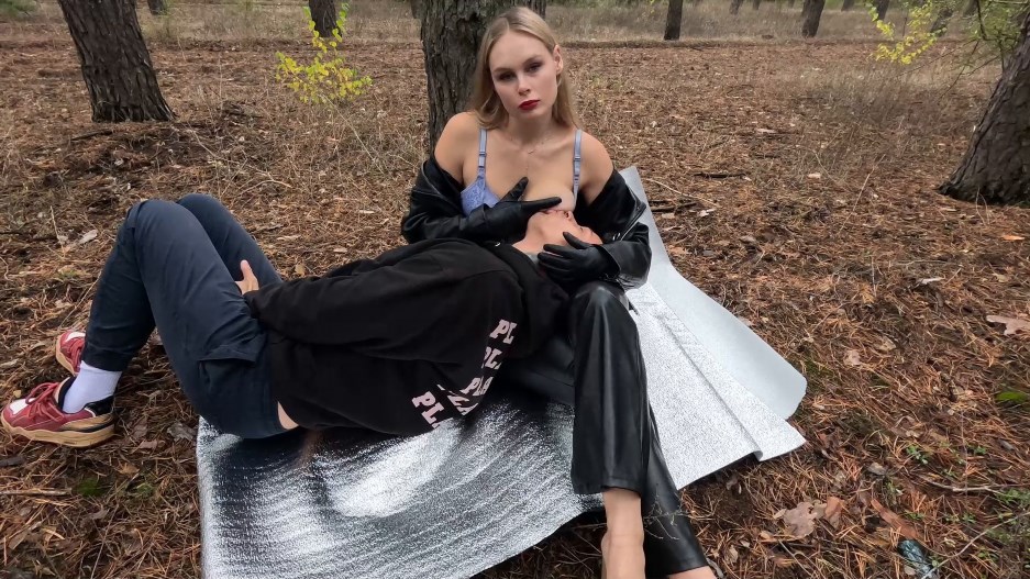 Hot Princess - I know what you want I will always feed you with my breasts